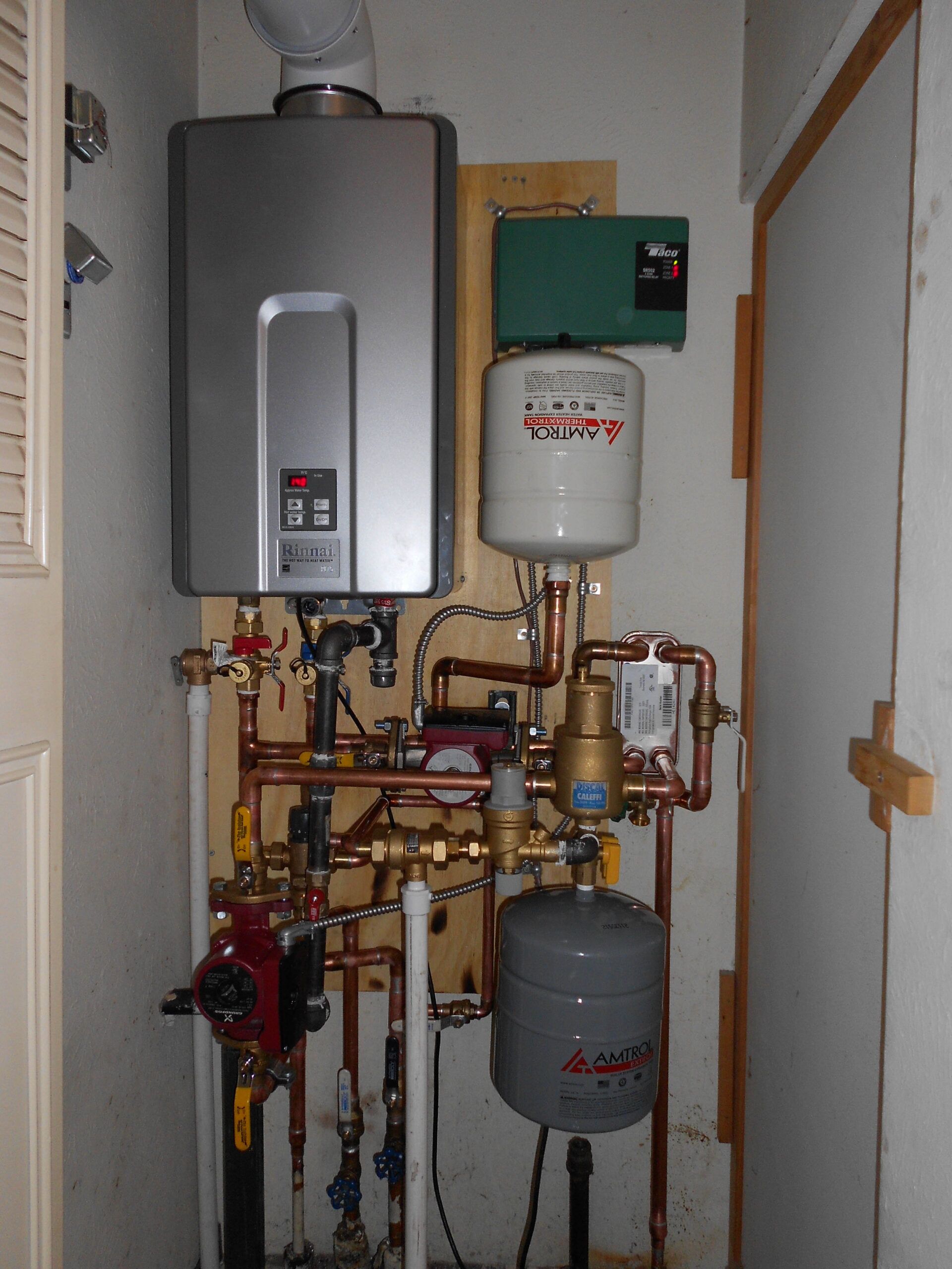 Venting Whole-House Tankless Gas Water Heaters | Blog, image size:1920x2560